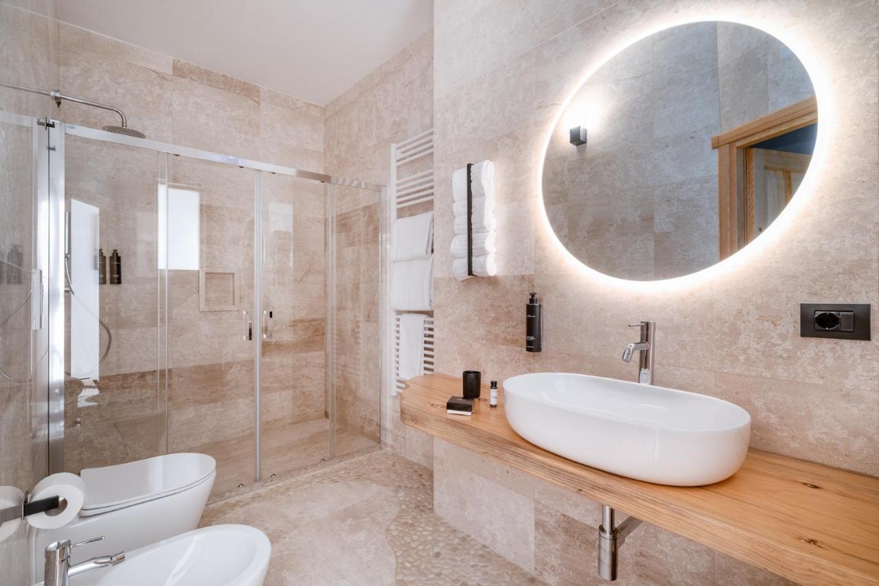 Paghe Eco Luxury Experience Hotel Budduso Exterior photo