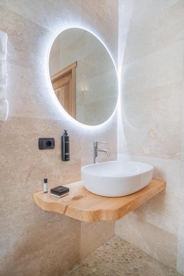 Paghe Eco Luxury Experience Hotel Budduso Exterior photo
